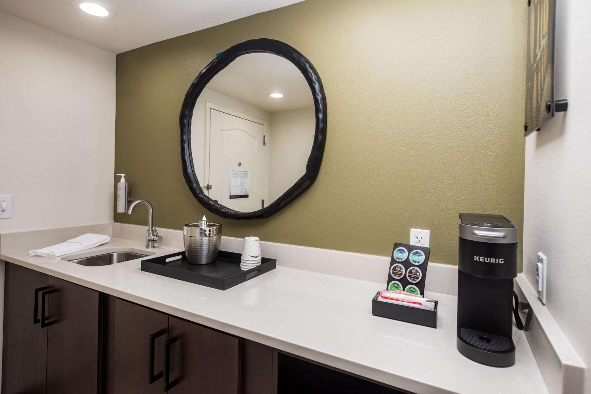 Hampton Inn & Suites Dobson Eksteriør billede