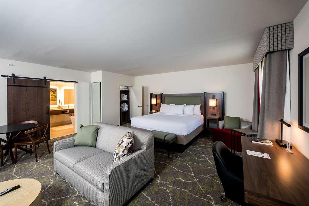Hampton Inn & Suites Dobson Værelse billede