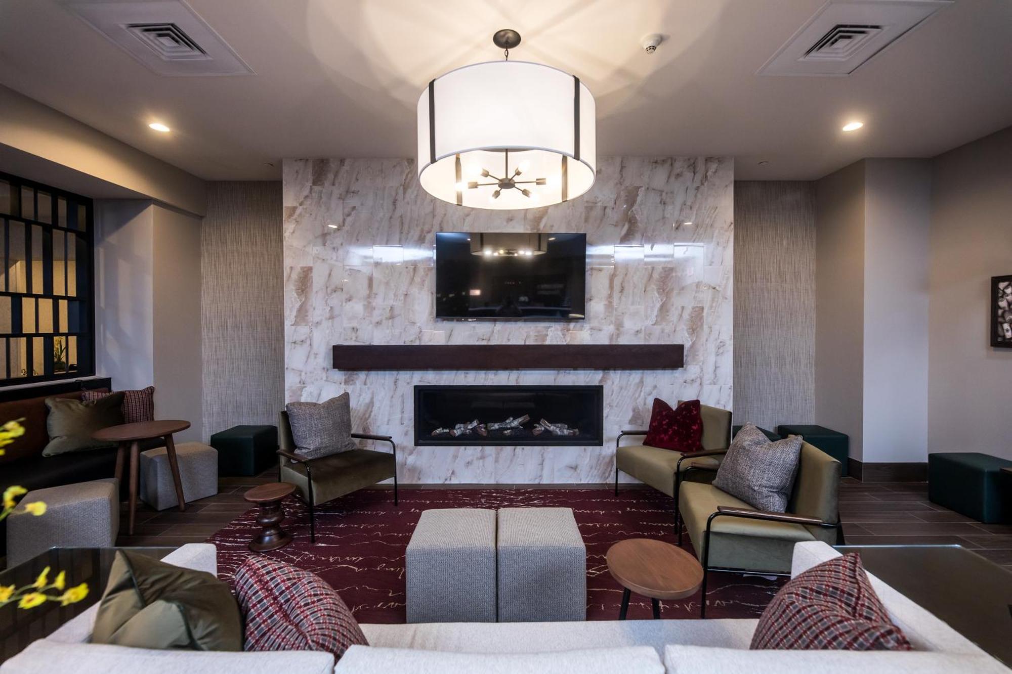 Hampton Inn & Suites Dobson Eksteriør billede