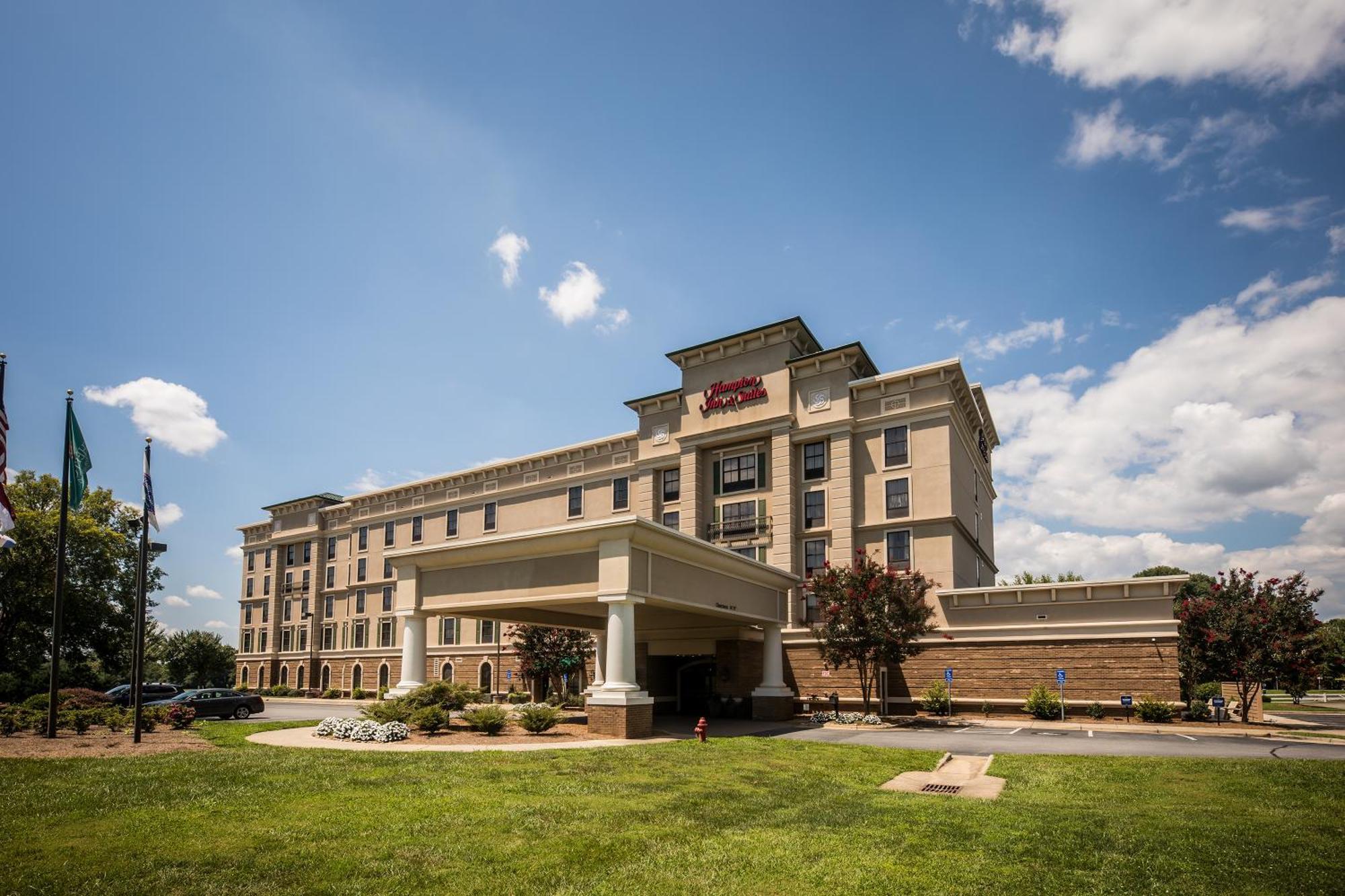 Hampton Inn & Suites Dobson Eksteriør billede