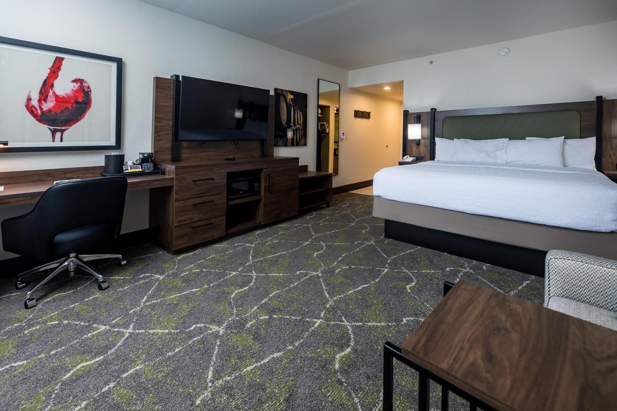 Hampton Inn & Suites Dobson Eksteriør billede